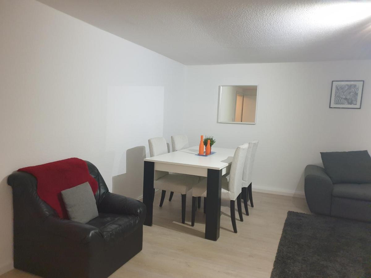 Stylish Accommodation In The Middle Of Wiesbaden Esterno foto
